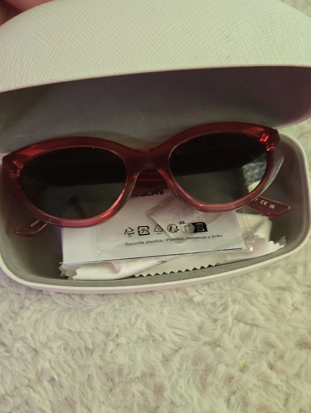 Michael Kors Red Cat-Eye Sunglasses With Case